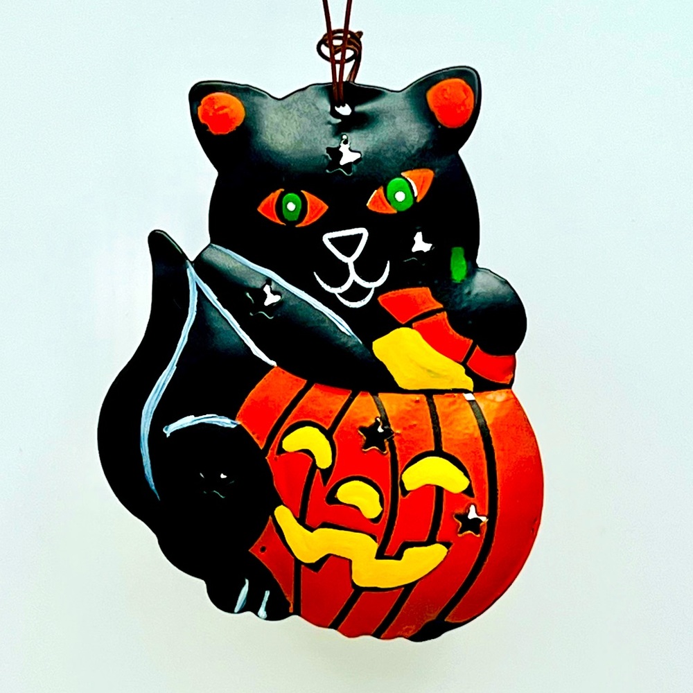 🐈‍⬛🐈‍⬛🐈‍⬛ Black Cat & Pumpkin Rustic Tin Ornament Essential Oil Home Decor